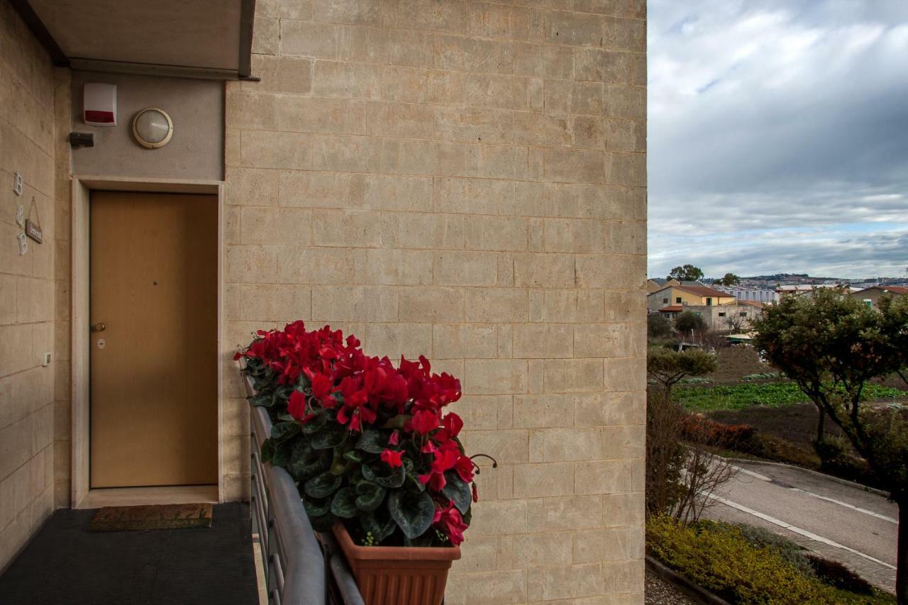 L' Antico Borgo Martella Buitenkant foto